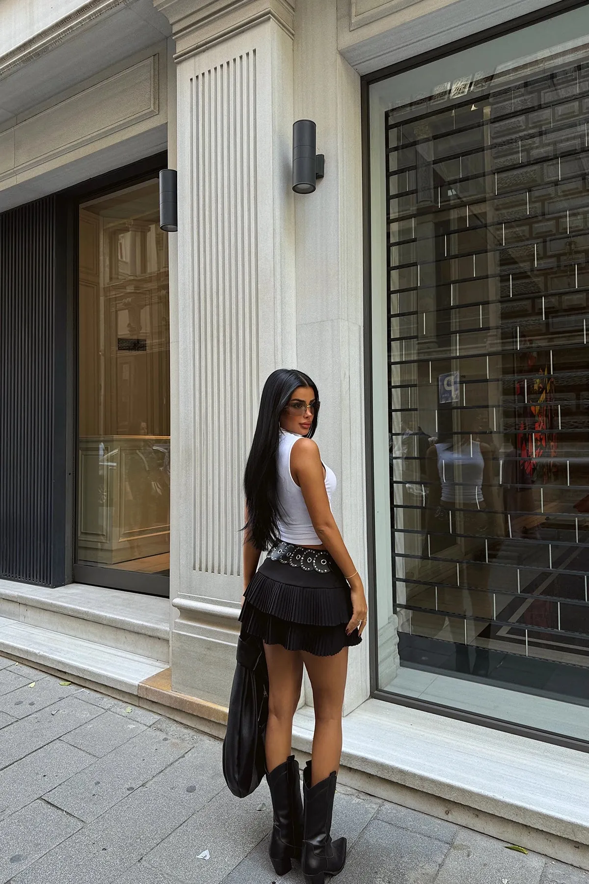 EYY Women Black Pleated Mini Skirt - Stoke-on-Trent